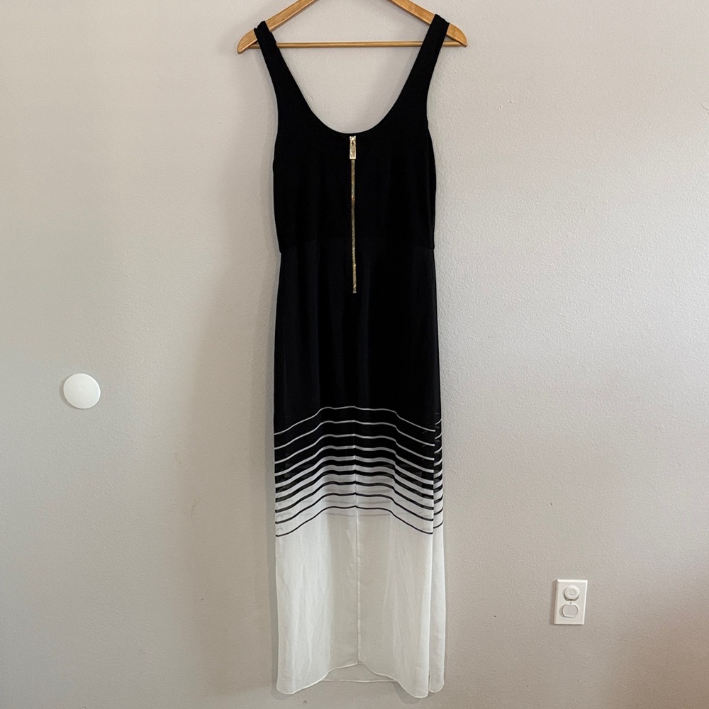 Vince Camuto Black and White Maxi Dress - Picture 7 of 10